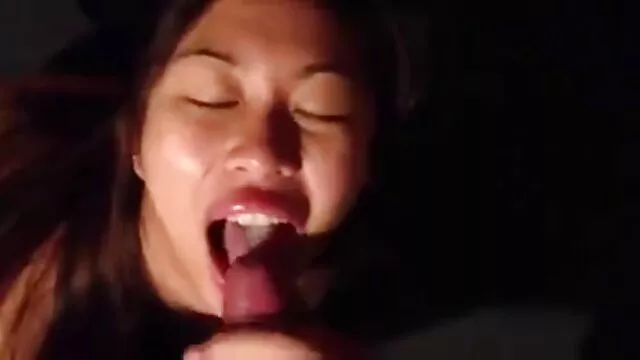 A bájos testű, mellkas barnák szex porno videok ingyen jól érzik magukat