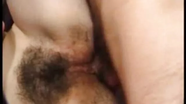 Ízletes barna tini ugrál a pornó filmek online feszített faszra tehénlány stílusban a POV szexjelenetben