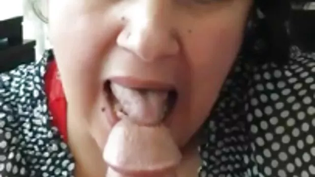 A szexi Jasmine Jae-t az irodában szarják a ingyen szex filmek kollégái