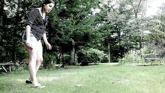 Az sexes videok ágyhoz kötve szex-rabszolga szexjátékkal szar