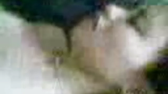 Busty blondie kapott szar amatőrszexvideo a nedves és szűk punci a munkahelyén