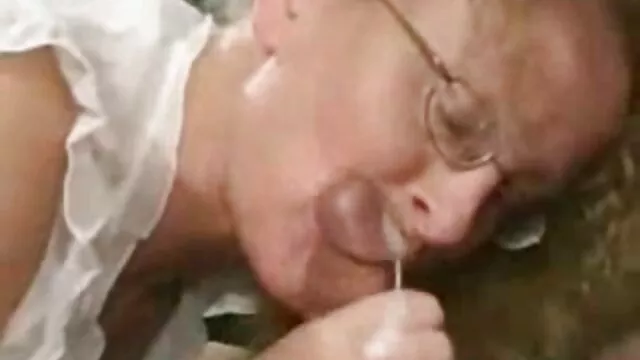 Gyönyörű és porno video ingyen izgalmas szexvideó Nozomi Hazuki főszereplésével
