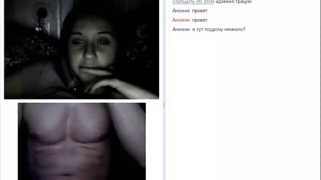 Csizmás Chonga Chloe Black egy szörös punci videok fantasztikus tehénlány, akit análisan kell szarni