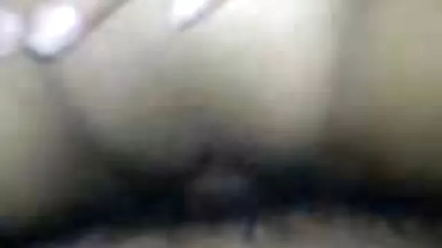 A sercegő szőke dögös cseresznyét nyalogatja, mielőtt meglovagolna porno videok letoltese egy idős férfi kemény szárát