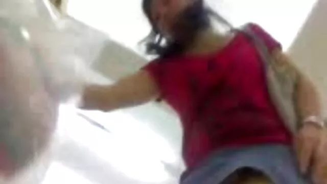 A forró vérű domináns Mandy Slim megbünteti a napiszex videok végbélnyílást férfi kutyus stílusával