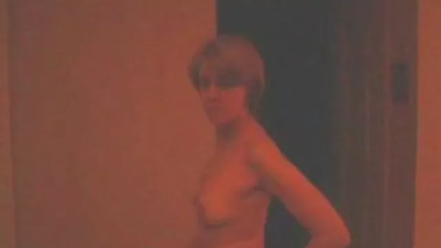 Buzgó vörös hajú, piszkos mélytorok édes csaladi sex videok nyalókája ménesének
